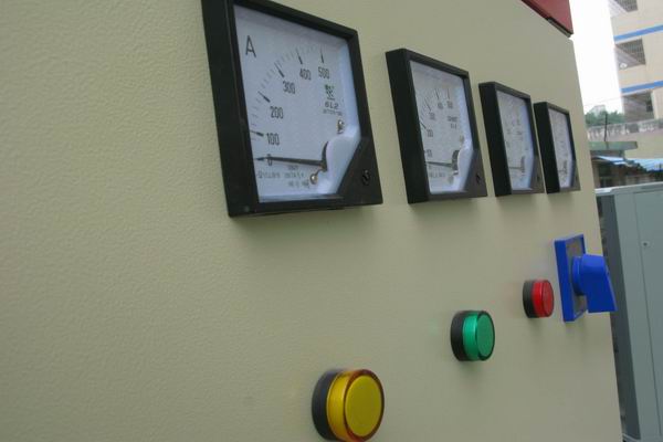 黎川配电箱-3683讲讲配电箱的操作和检修步